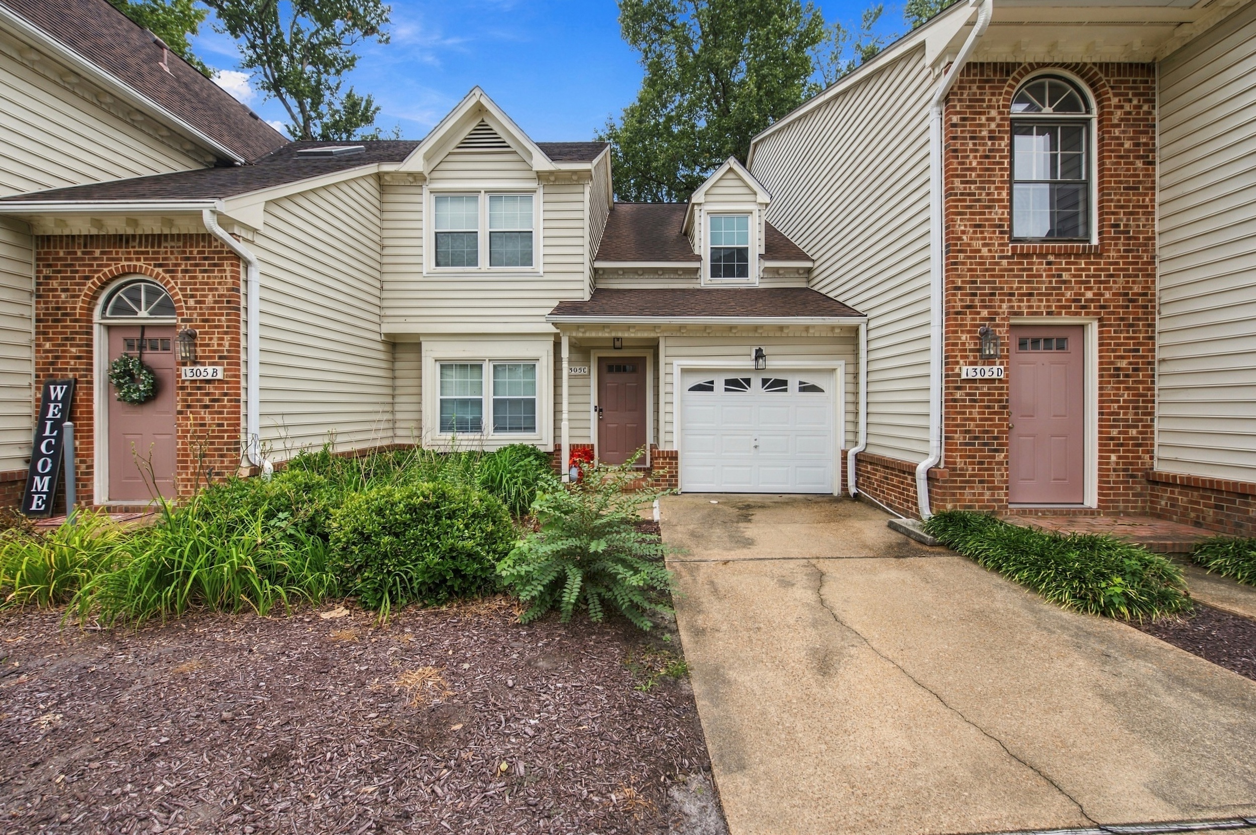 1305 Tuckaway Reach - C